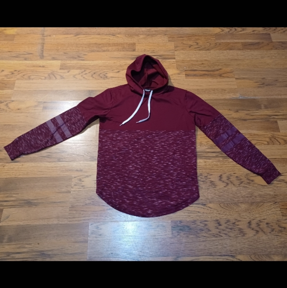 Carbon, Woman's Burgundy Lightweight Thin Hooded Sweatshirt, Size Small